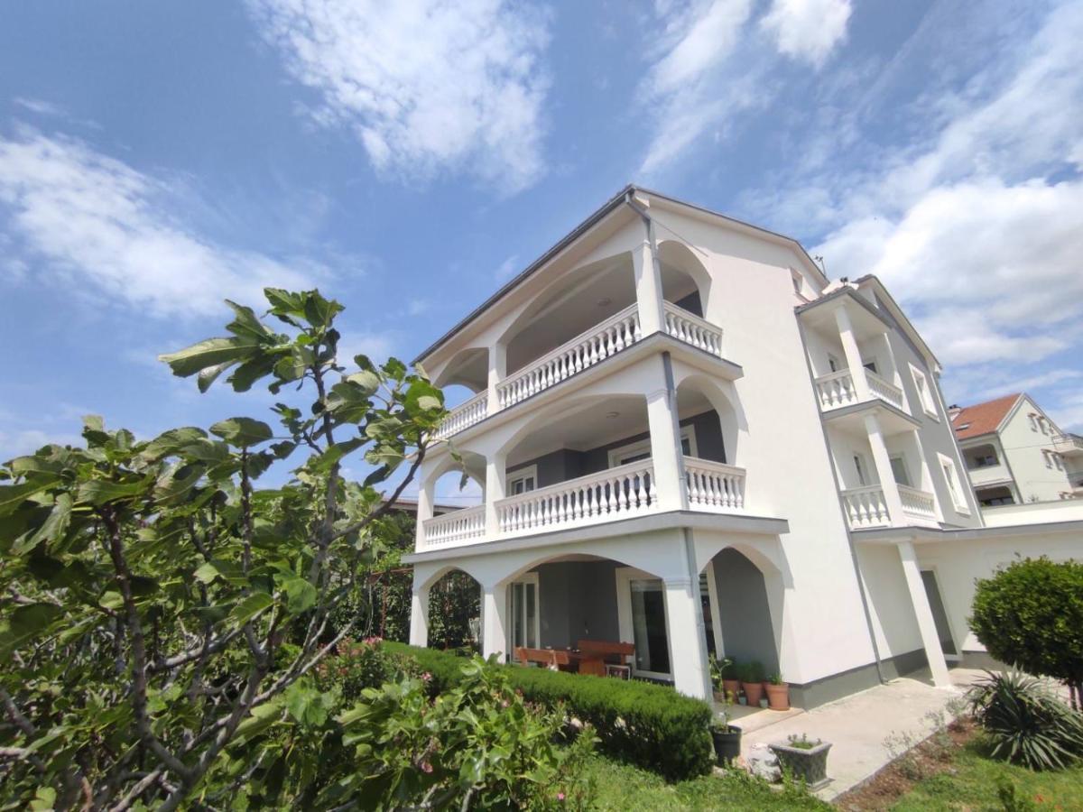Apartman Mila Novi Vinodolski Exterior foto