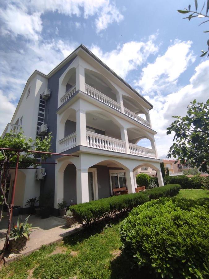 Apartman Mila Novi Vinodolski Exterior foto
