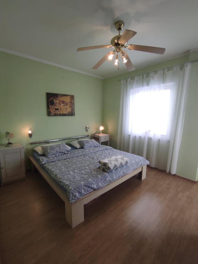 Apartman Mila Novi Vinodolski Exterior foto